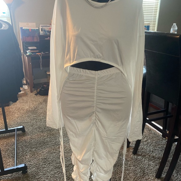 Life is Bliss 2 piece set - Picture 6 of 6